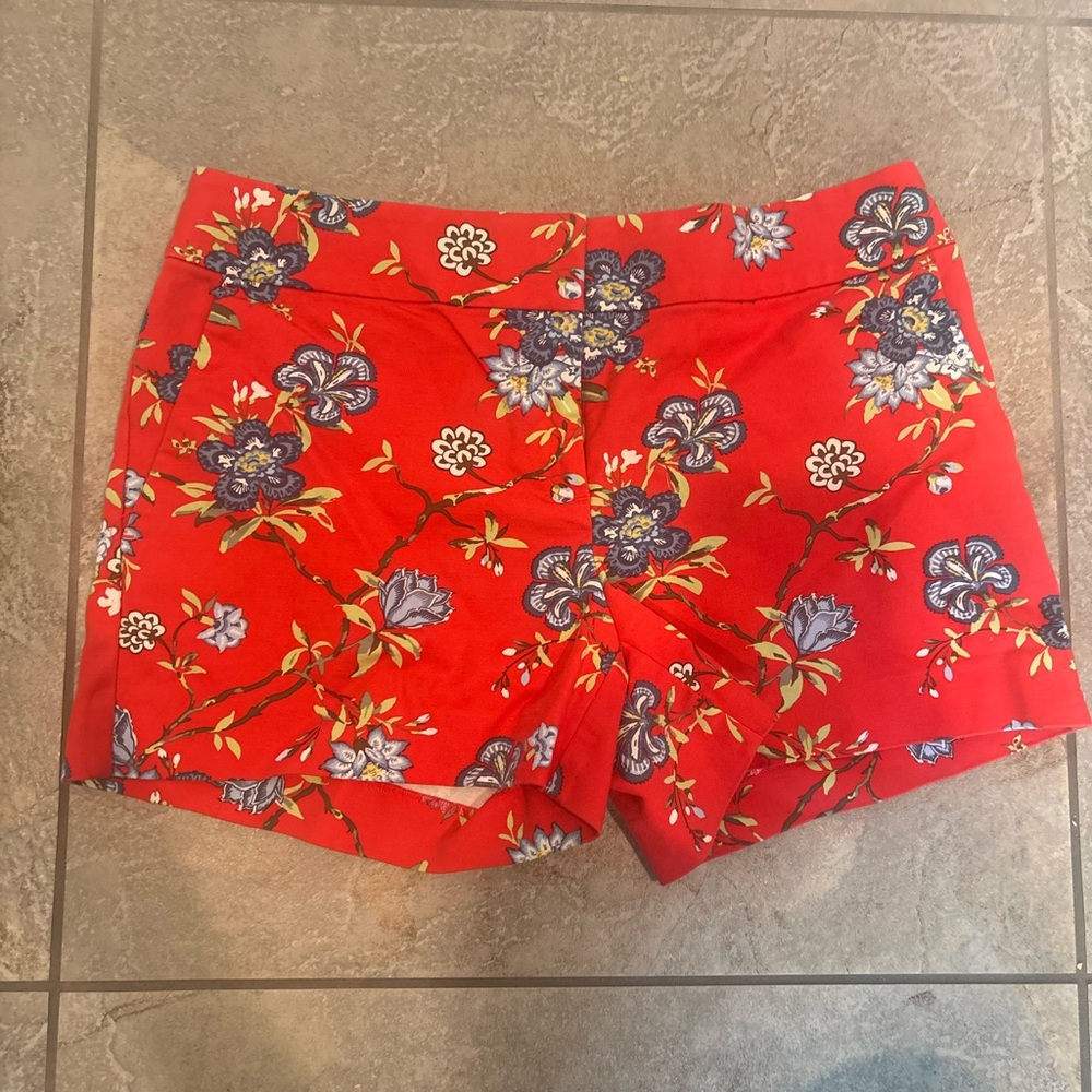 LOFT The Riviera Floral shorts in red
